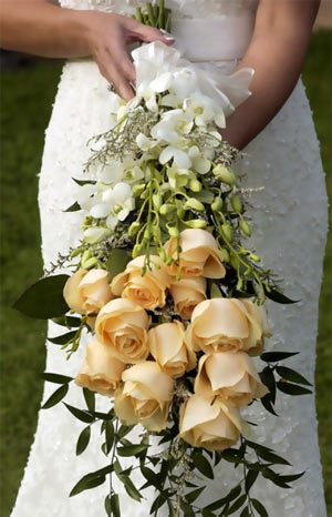 Какие цветы дарить на свадьбу — картинка